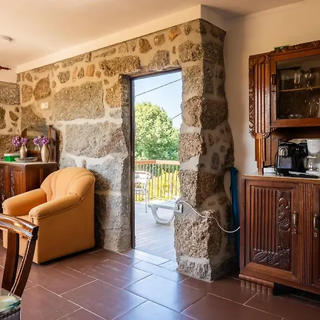 Casa Do Amial * Каштелу-ди-Пайва