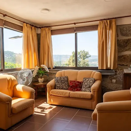 別荘 Casa Do Amial *