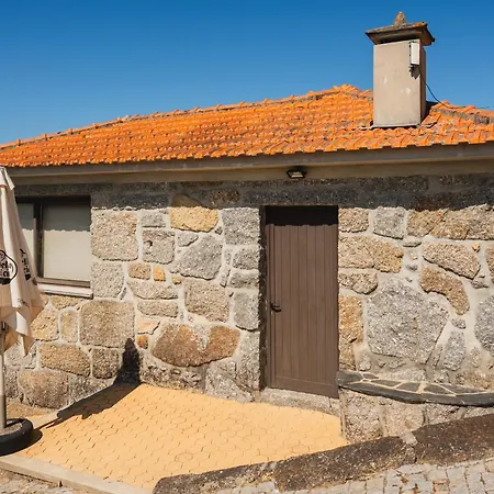Casa Do Amial Каштелу-ди-Пайва